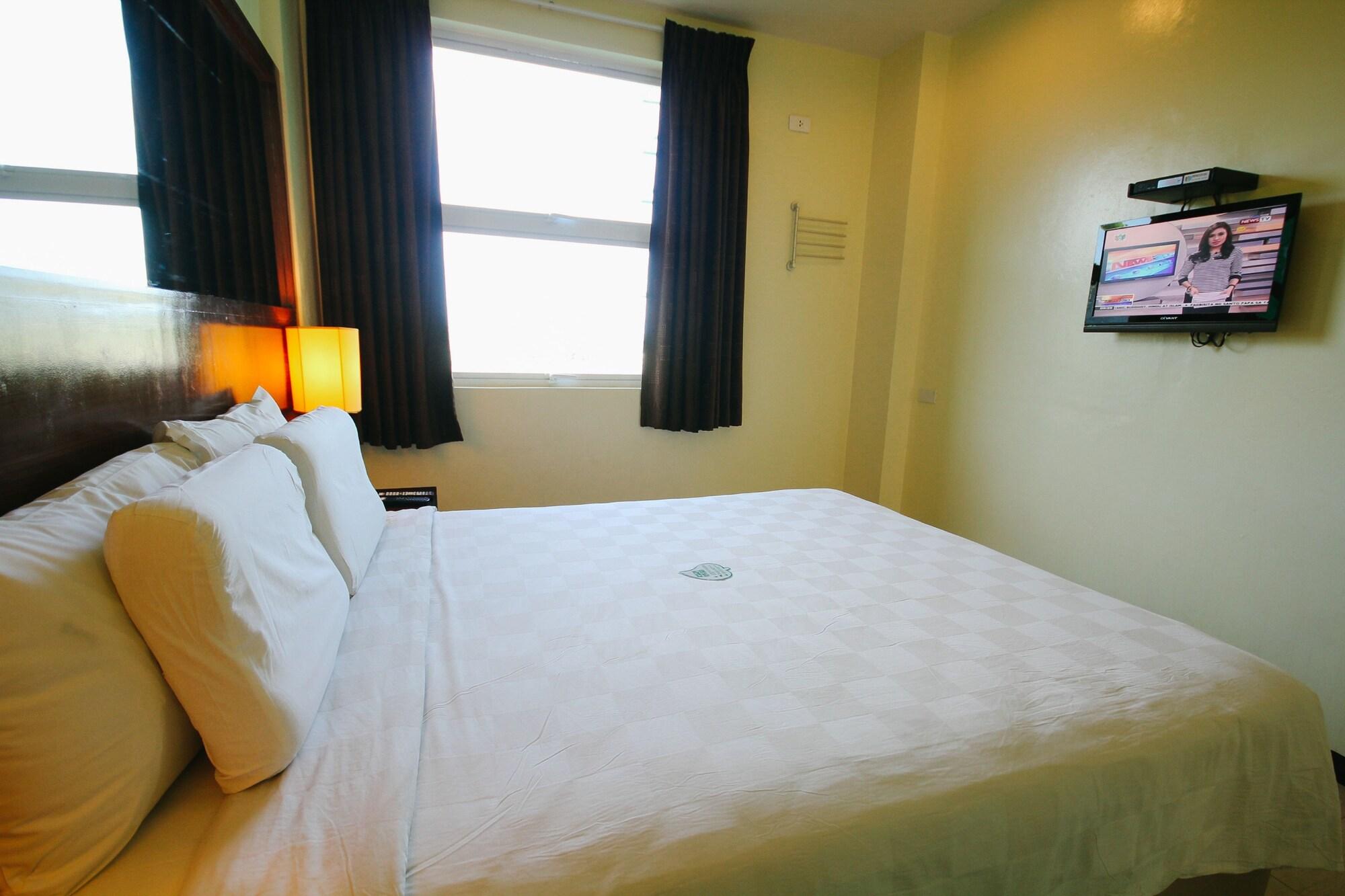 Go Hotels Bacolod Exterior foto
