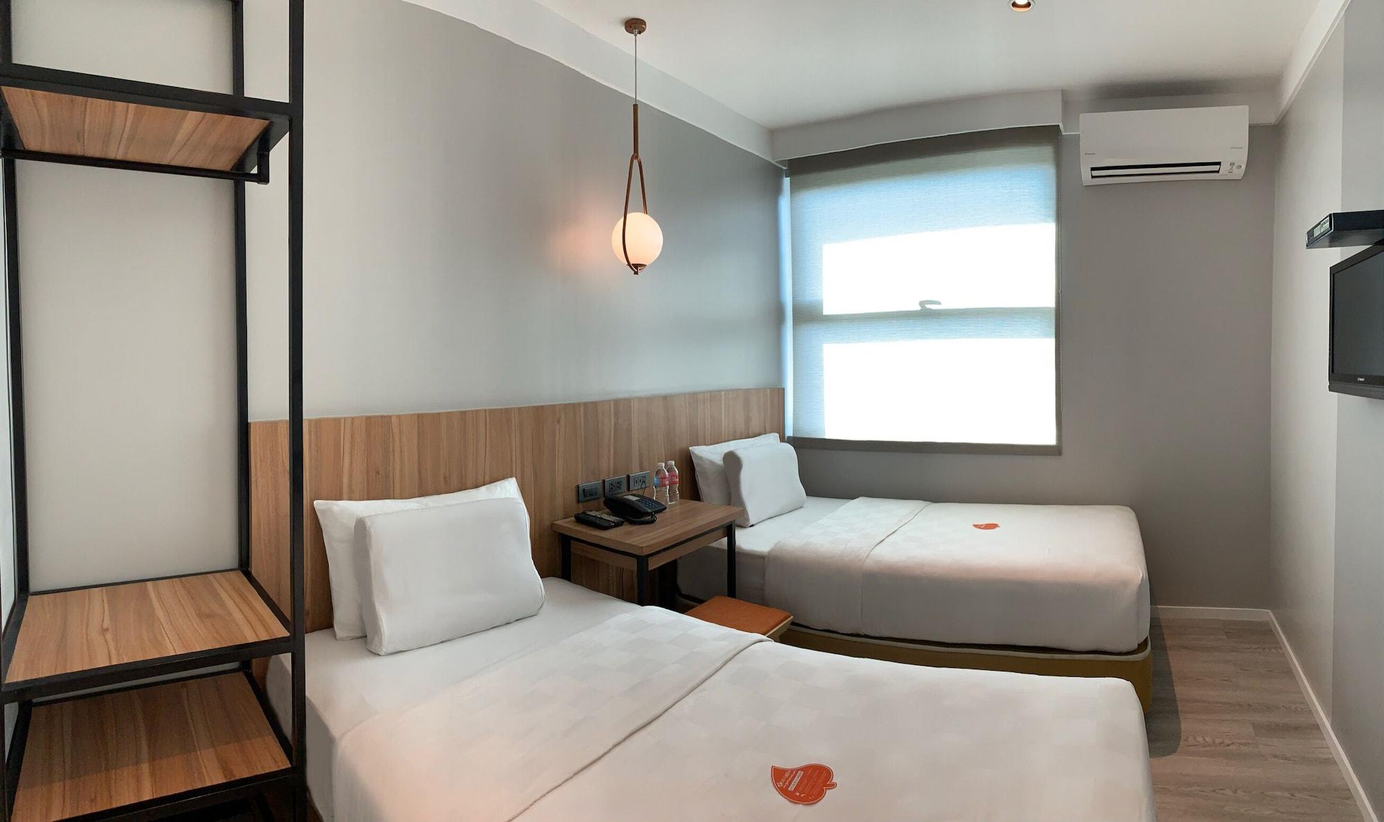 Go Hotels Bacolod Exterior foto